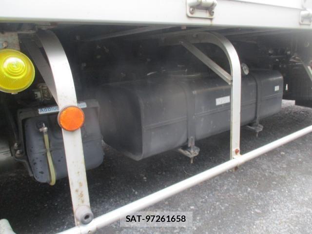 Mitsubishi CANTER 2011-06 8665909-26