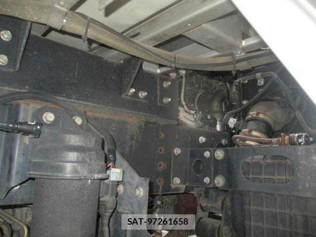 Mitsubishi CANTER 2011-06 8665909-27