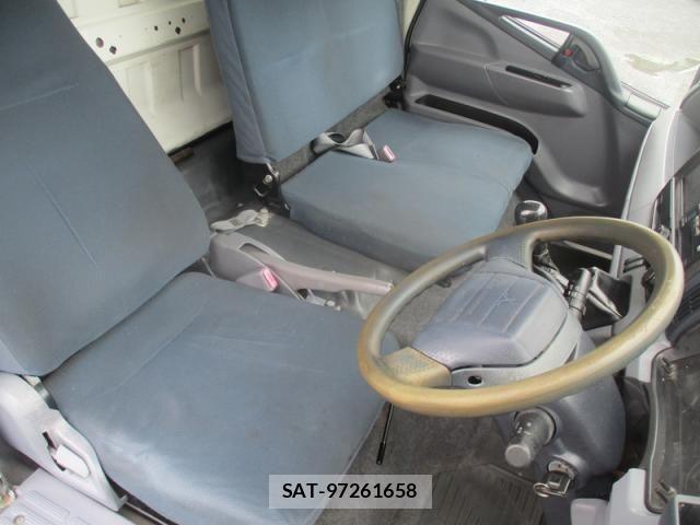 Mitsubishi CANTER 2011-06 8665909-29