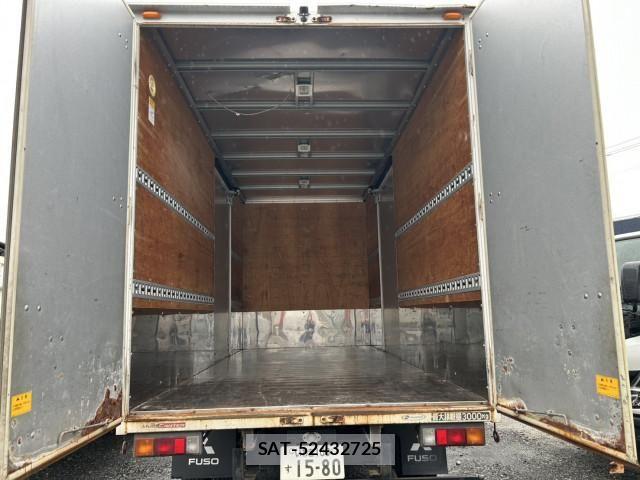 Mitsubishi CANTER 2013-08 8658332-15