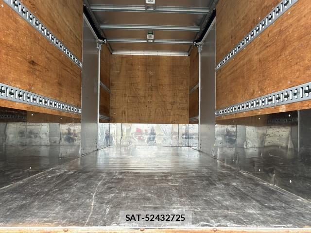 Mitsubishi CANTER 2013-08 8658332-16