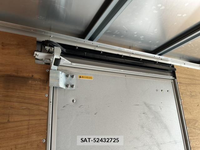 Mitsubishi CANTER 2013-08 8658332-20