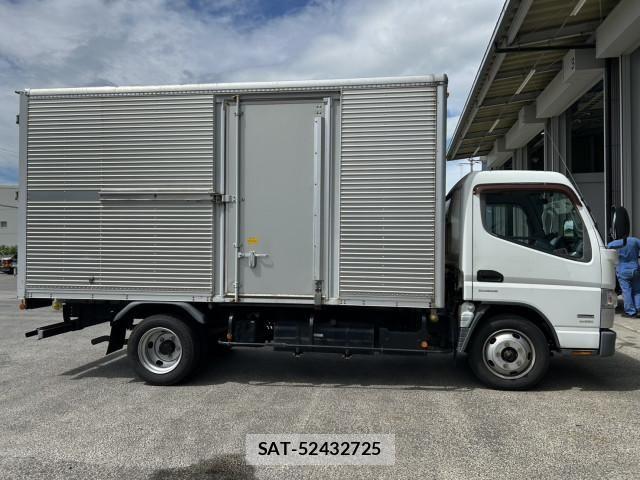 Mitsubishi CANTER 2013-08 8658332-3