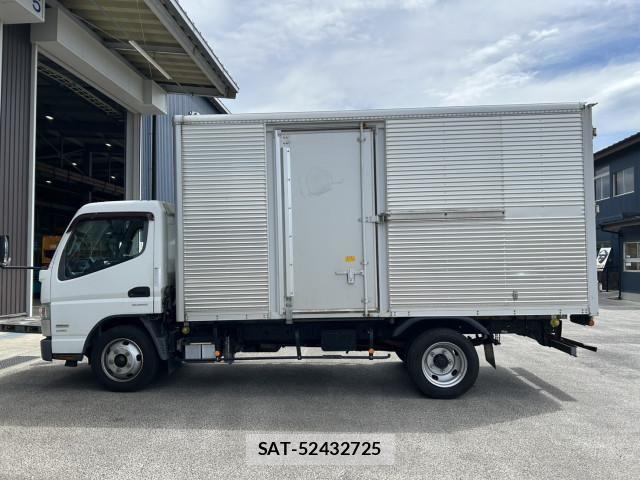 Mitsubishi CANTER 2013-08 8658332-4