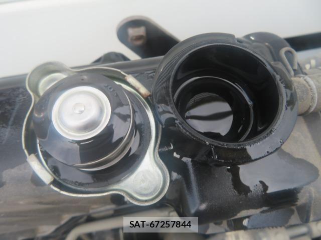 Mitsubishi CANTER 2018-02 8665907-13