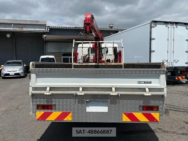 Mitsubishi CANTER 2018-05 8658319-8