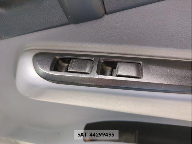 Mitsubishi CANTER 2016-06 8658330-27