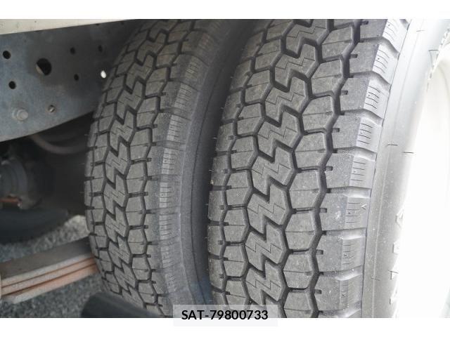 Mitsubishi CANTER 2017-03 8658329-9