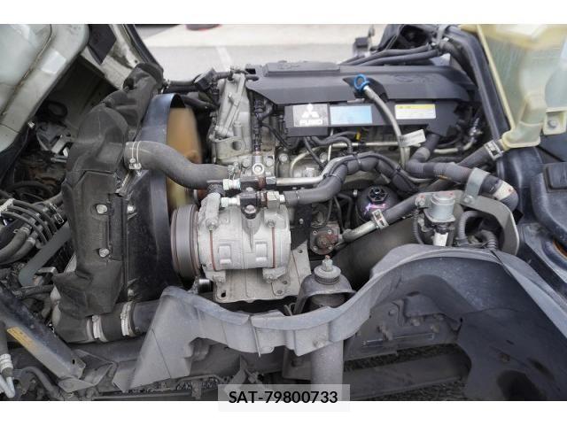 Mitsubishi CANTER 2017-03 8658329-13
