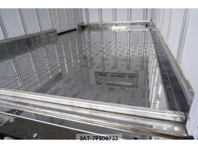 Mitsubishi CANTER 2017-03 8658329-21