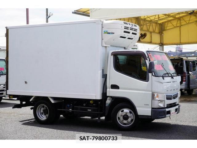 Mitsubishi CANTER 2017-03 8658329-5