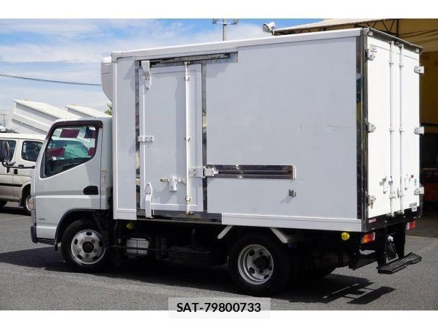 Mitsubishi CANTER 2017-03 8658329-6