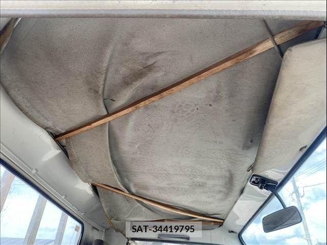 Mitsubishi CANTER 1991-05 8658340-13