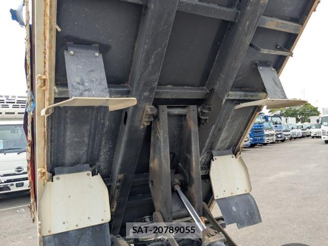 Mitsubishi CANTER 2022-04 8658322-16