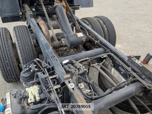 Mitsubishi CANTER 2022-04 8658322-17