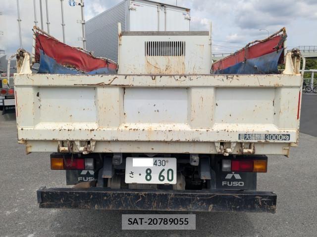 Mitsubishi CANTER 2022-04 8658322-4