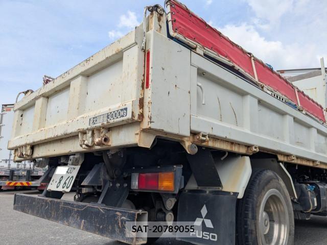 Mitsubishi CANTER 2022-04 8658322-6