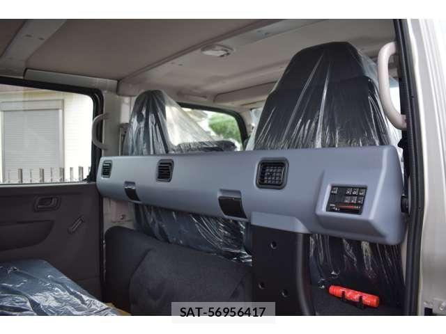Mitsubishi CANTER 2026-05 8658315-4