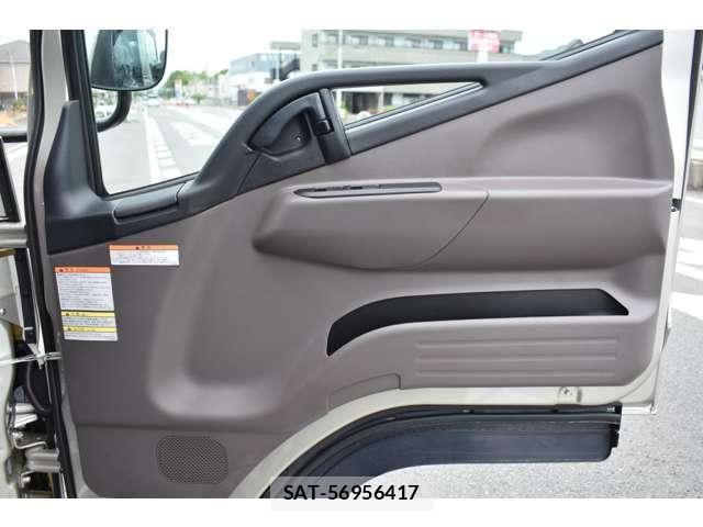 Mitsubishi CANTER 2026-05 8658315-8