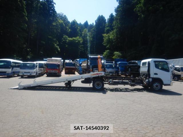 Mitsubishi CANTER 2015-01 8658325-15
