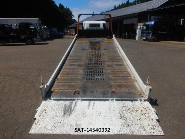 Mitsubishi CANTER 2015-01 8658325-16