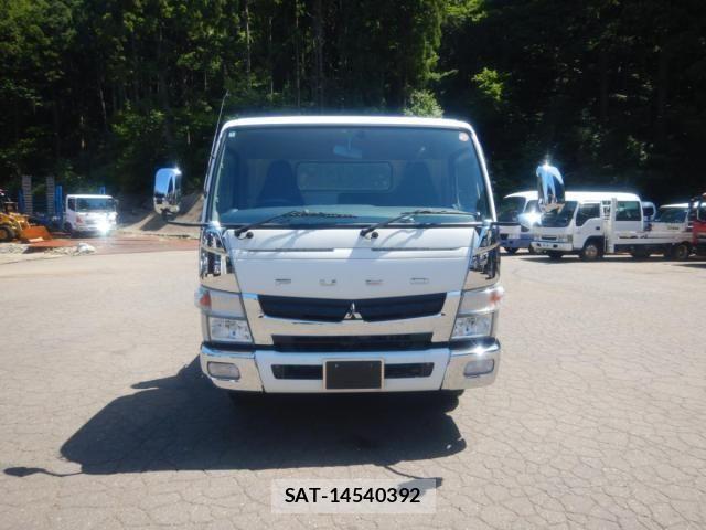 Mitsubishi CANTER 2015-01 8658325-1