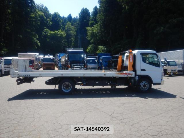 Mitsubishi CANTER 2015-01 8658325-7