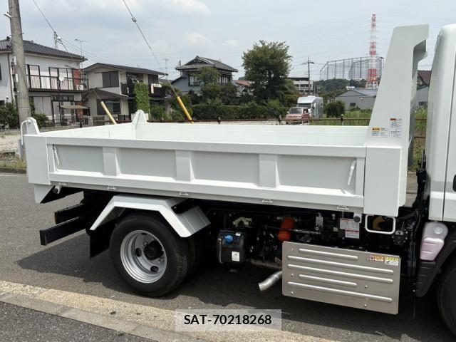 Mitsubishi CANTER 2026-02 8658312-5
