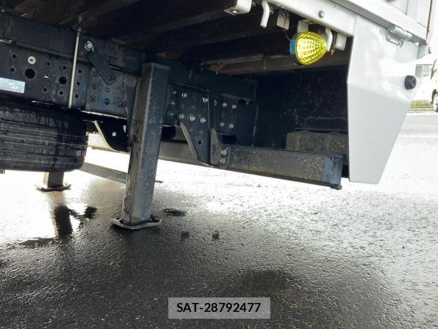 Mitsubishi CANTER 2014-12 8658318-16