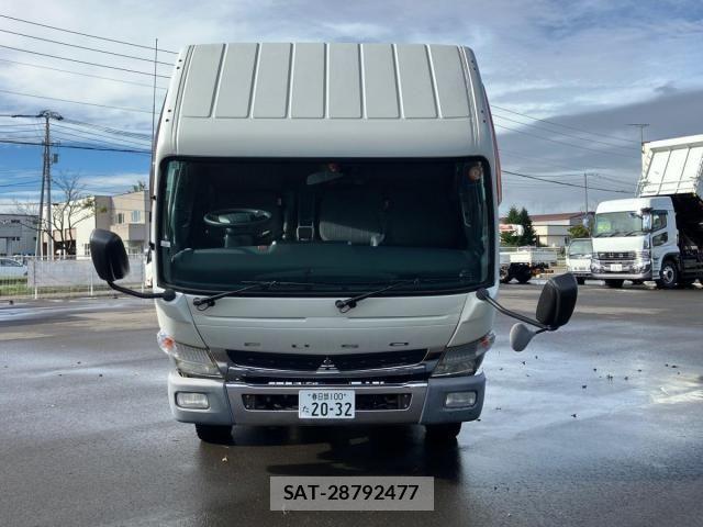 Mitsubishi CANTER 2014-12 8658318-24