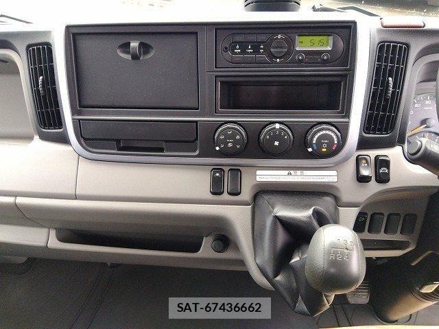 Mitsubishi CANTER 2020-03 8658316-15