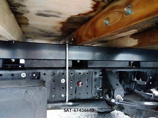 Mitsubishi CANTER 2020-03 8658316-20