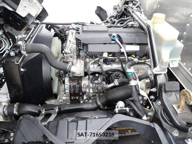 Mitsubishi CANTER 2025-02 8658313-25