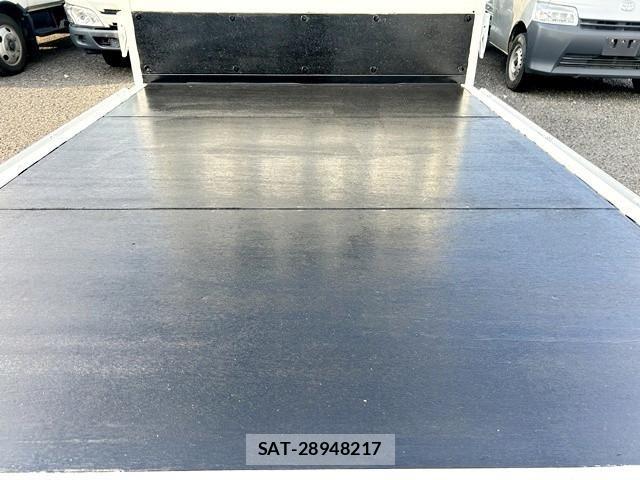 Mitsubishi CANTER 2020-02 8658327-11