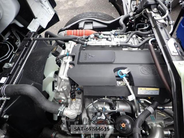 Mitsubishi CANTER 2026-05 8665906-28