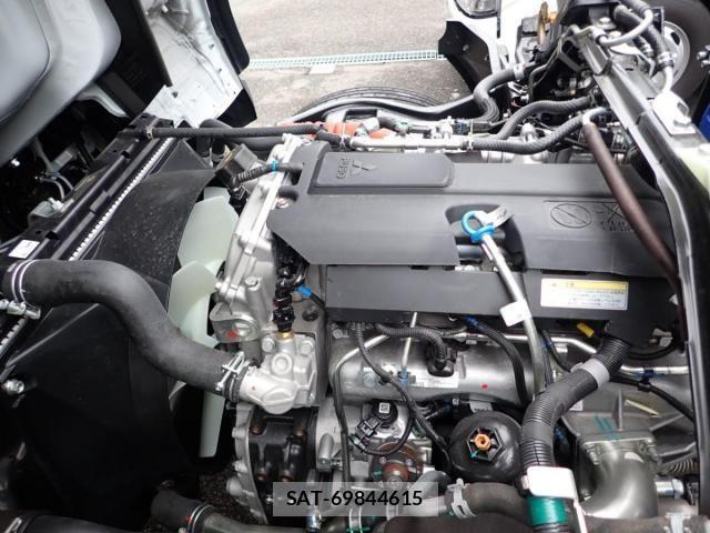 Mitsubishi CANTER 2026-05 8665906-29