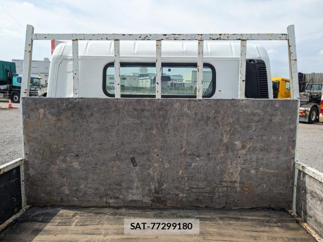 Mitsubishi CANTER 2019-08 8665908-11
