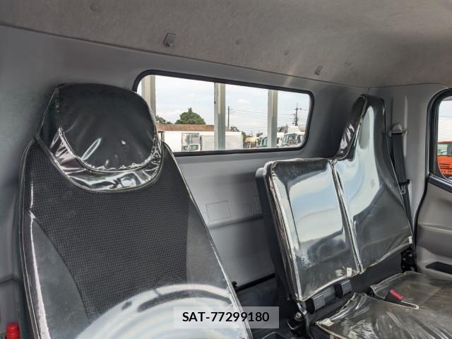 Mitsubishi CANTER 2019-08 8665908-25
