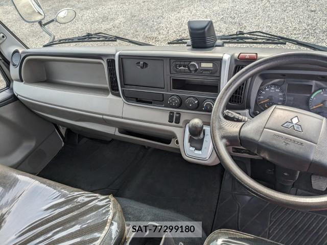 Mitsubishi CANTER 2019-08 8665908-26