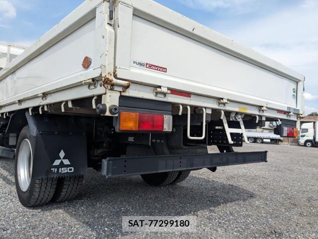 Mitsubishi CANTER 2019-08 8665908-6