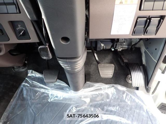 Mitsubishi CANTER 2026-05 8685267-16