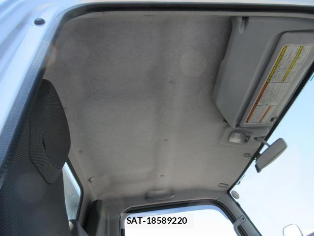 Mitsubishi CANTER 2023-03 8685270-14