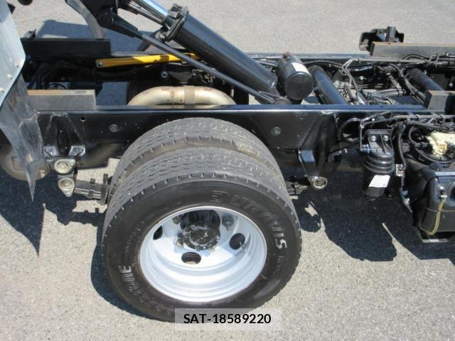 Mitsubishi CANTER 2023-03 8685270-21