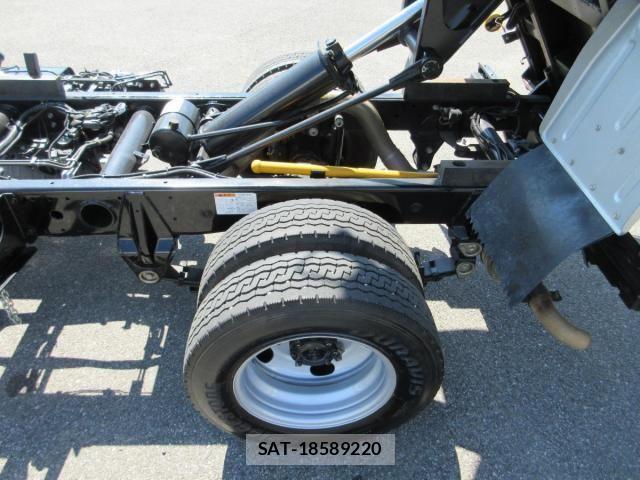 Mitsubishi CANTER 2023-03 8685270-22