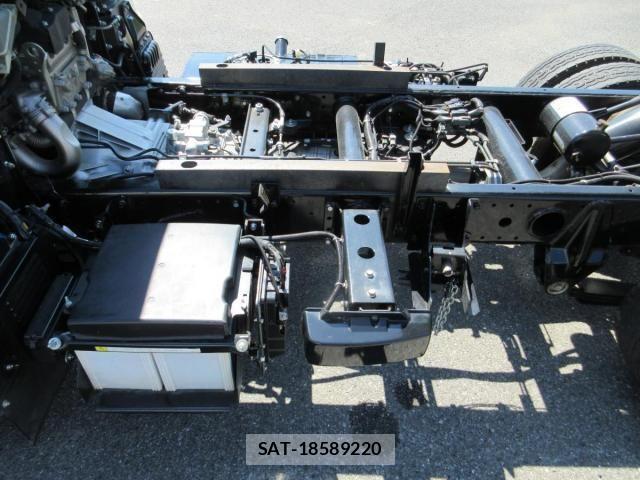 Mitsubishi CANTER 2023-03 8685270-23