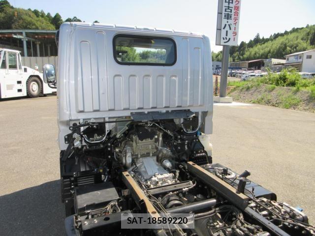 Mitsubishi CANTER 2023-03 8685270-26