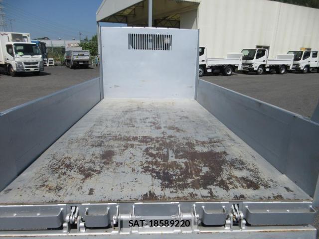 Mitsubishi CANTER 2023-03 8685270-29