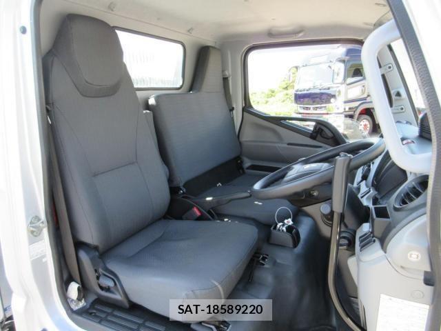 Mitsubishi CANTER 2023-03 8685270-6