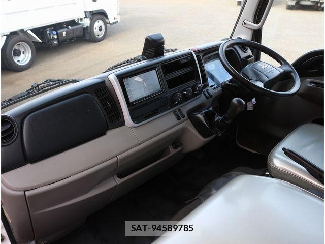 Mitsubishi CANTER 2018-04 8685273-25