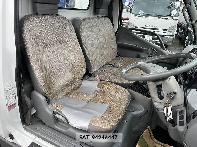 Mitsubishi CANTER 1997-03 8685271-13